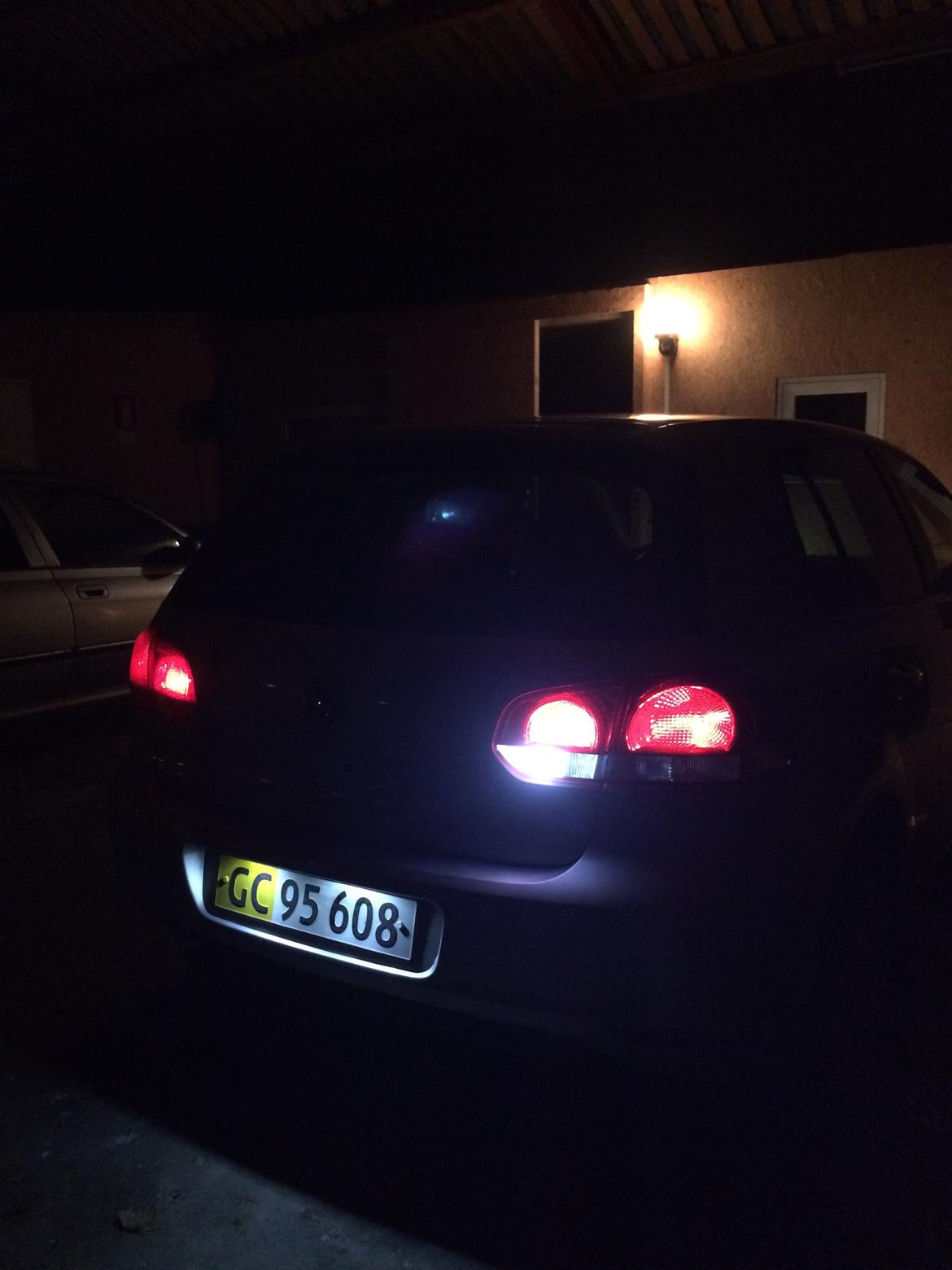 VW Golf VI - LED nummerplage/baklys billede 13