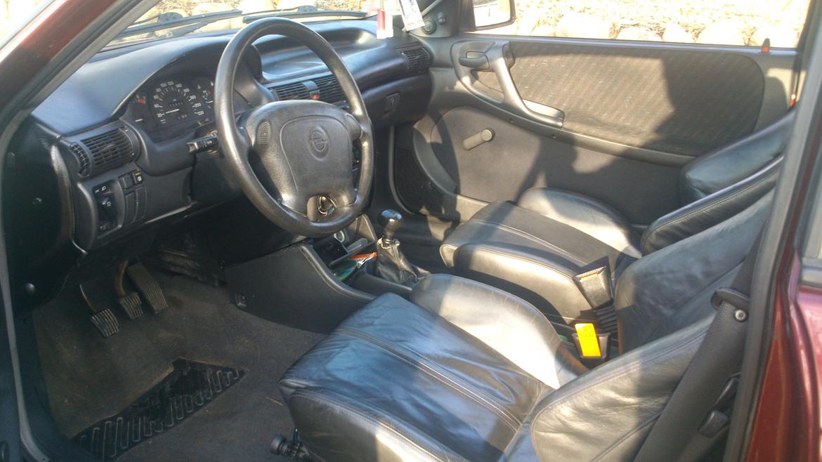 Opel Astra 1.6 (Wunderbaumwagen) billede 13