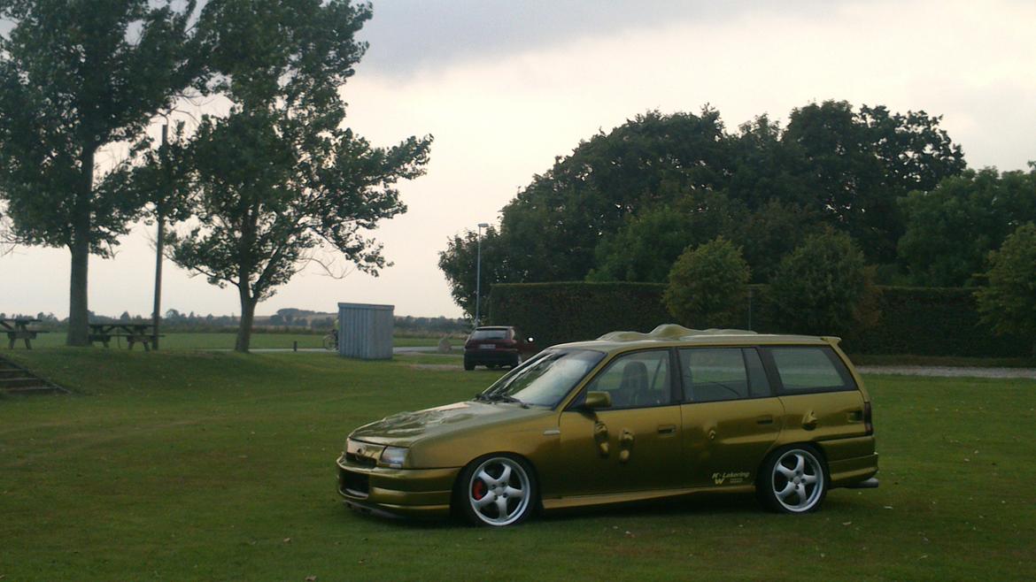 Opel Astra 2.0 16v Caravan C20let "200ts" Showcar billede 16