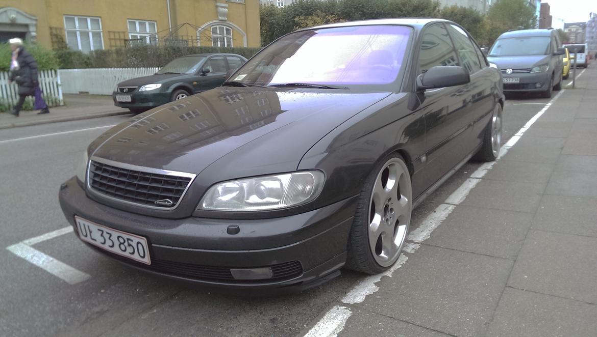 Opel Omega B 2,6 V6 aut. Elegance billede 3