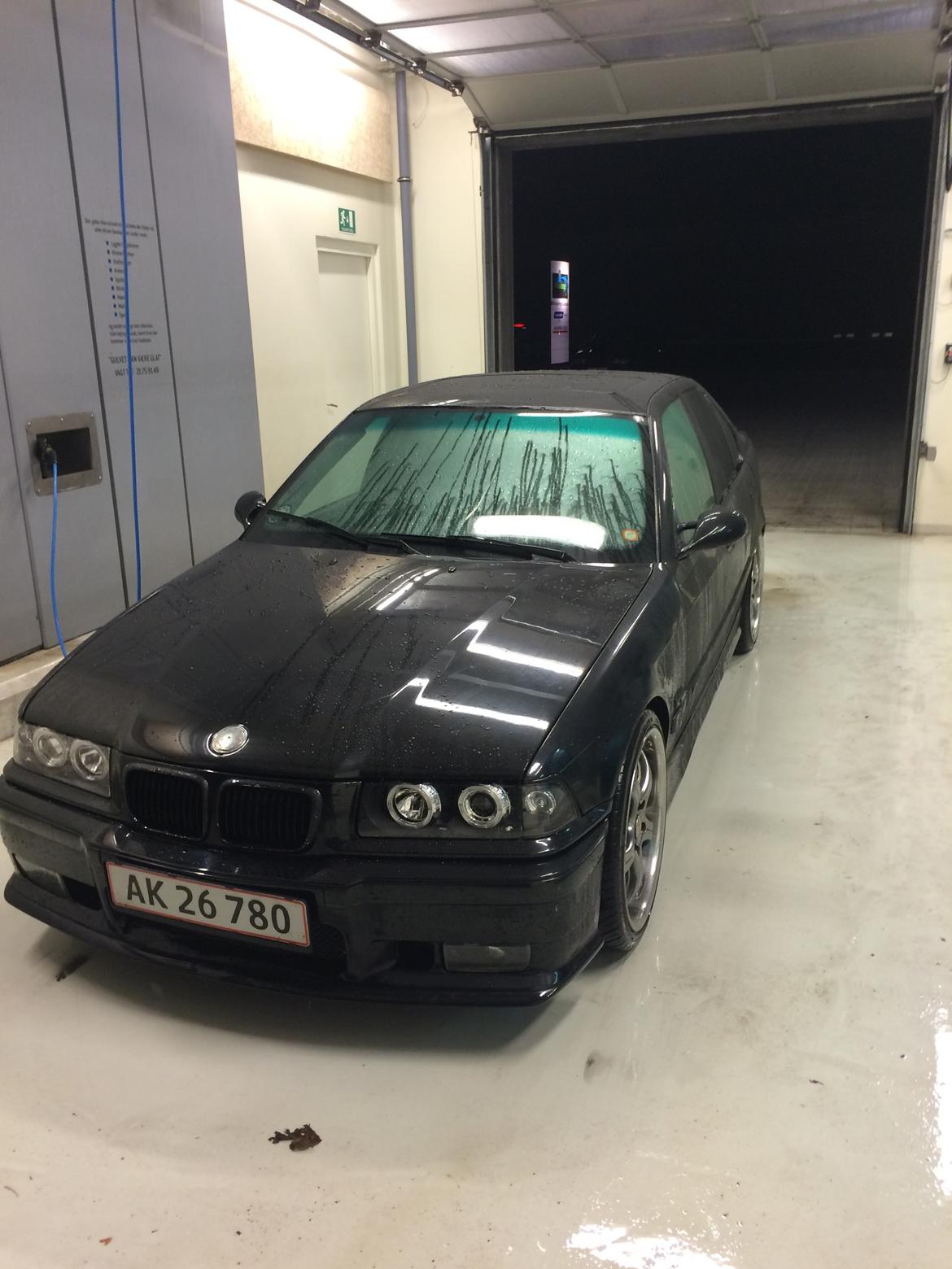 BMW E36 325i billede 5