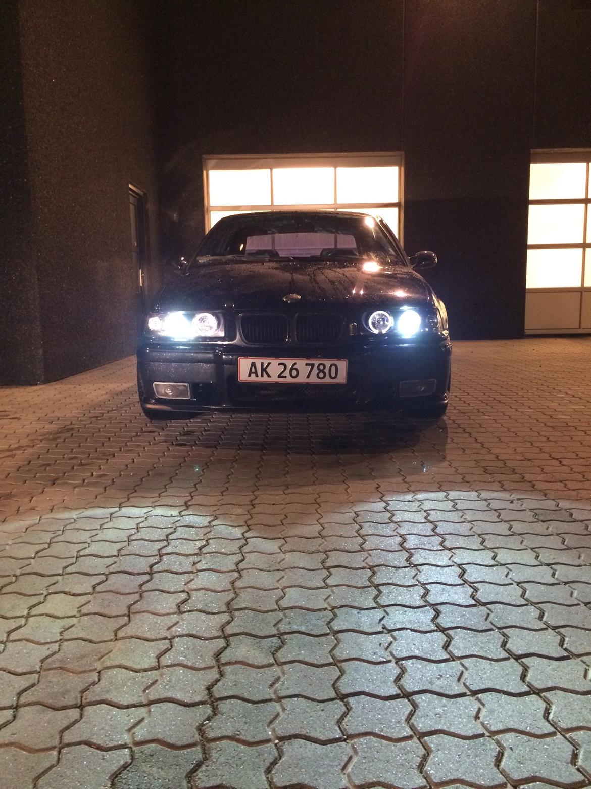 BMW E36 325i billede 9