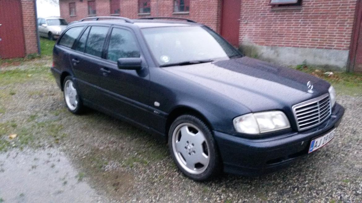 Mercedes Benz C 250 Sport 2.5 TD W202 st.car billede 2