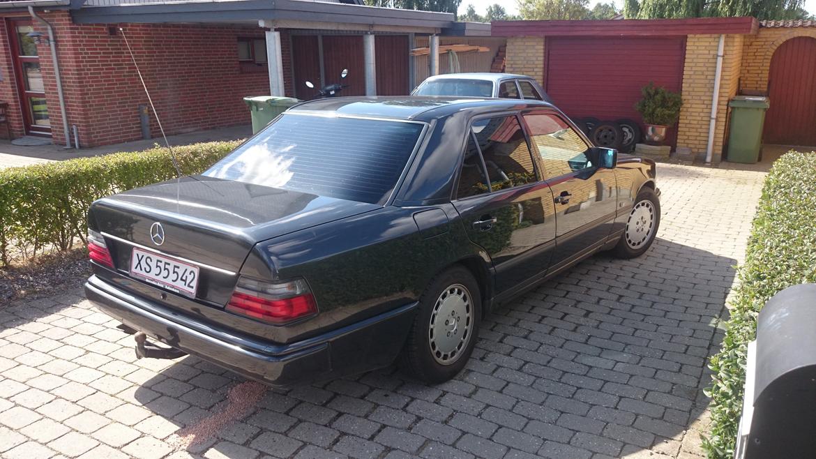 Mercedes Benz 300 E  w124 billede 3