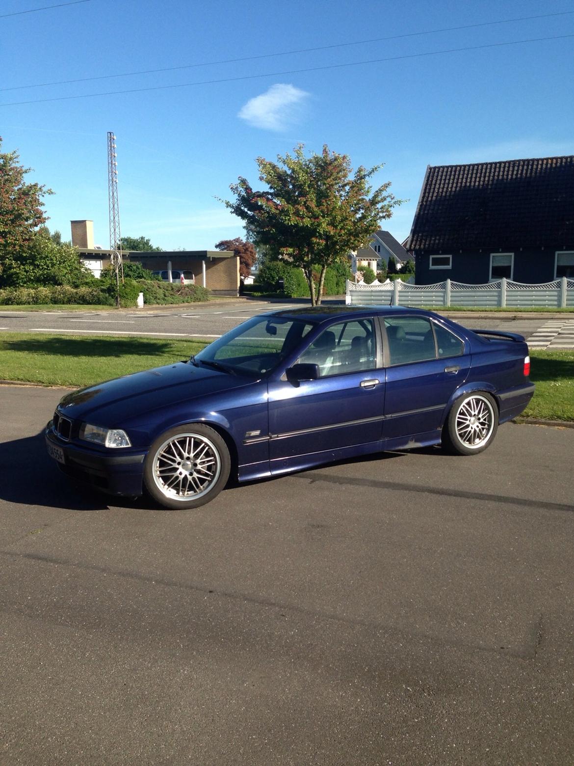 BMW 328i billede 8