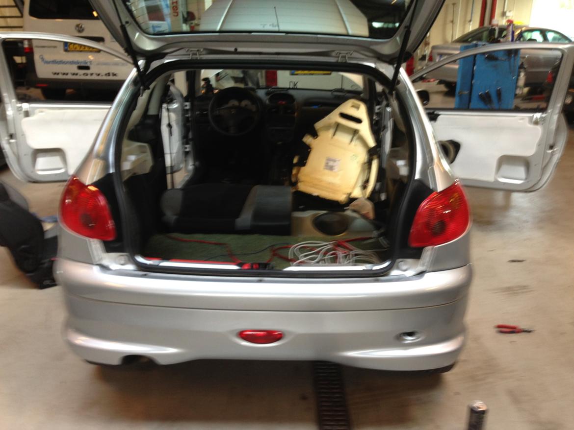 Peugeot 206 billede 7