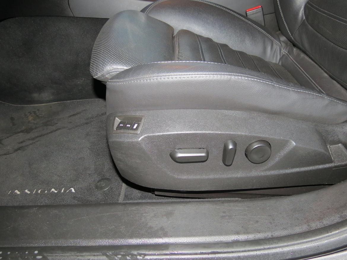 Opel Insignia 2,0T 220 Cosmo ST billede 12