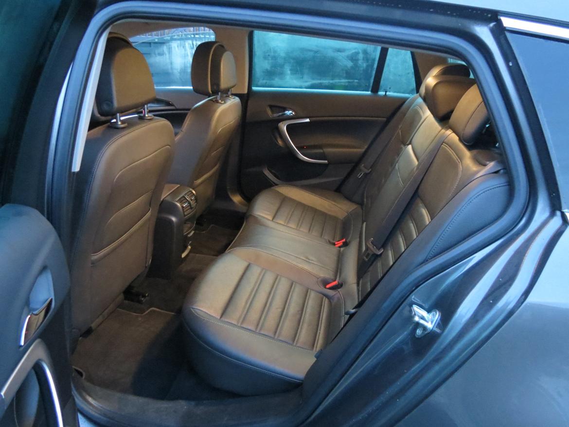 Opel Insignia 2,0T 220 Cosmo ST billede 9