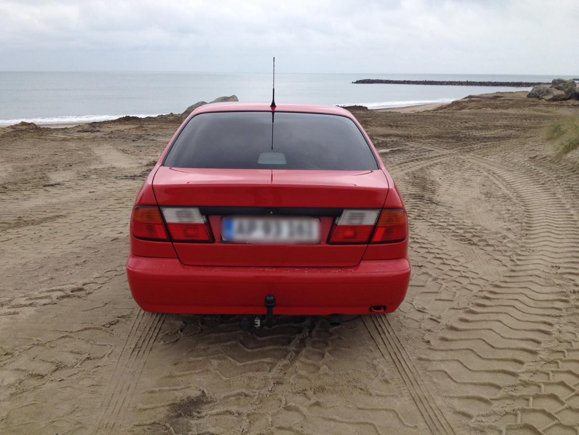 Nissan Primera SLX p11 (SOLGT) billede 3