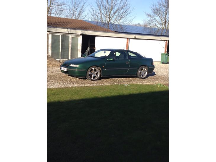 {{currentPhoto.altText}} billede {{currentPhoto.number}}