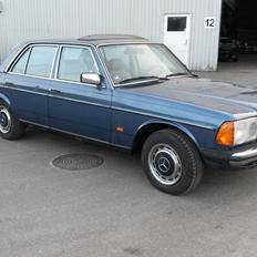 Mercedes Benz 250