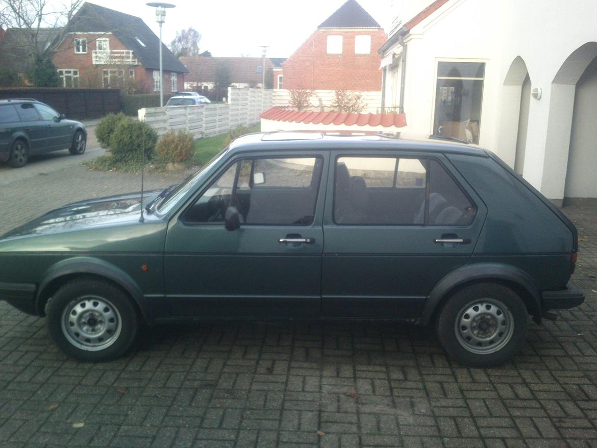 VW Golf 1 1.8 GTI 5D billede 1