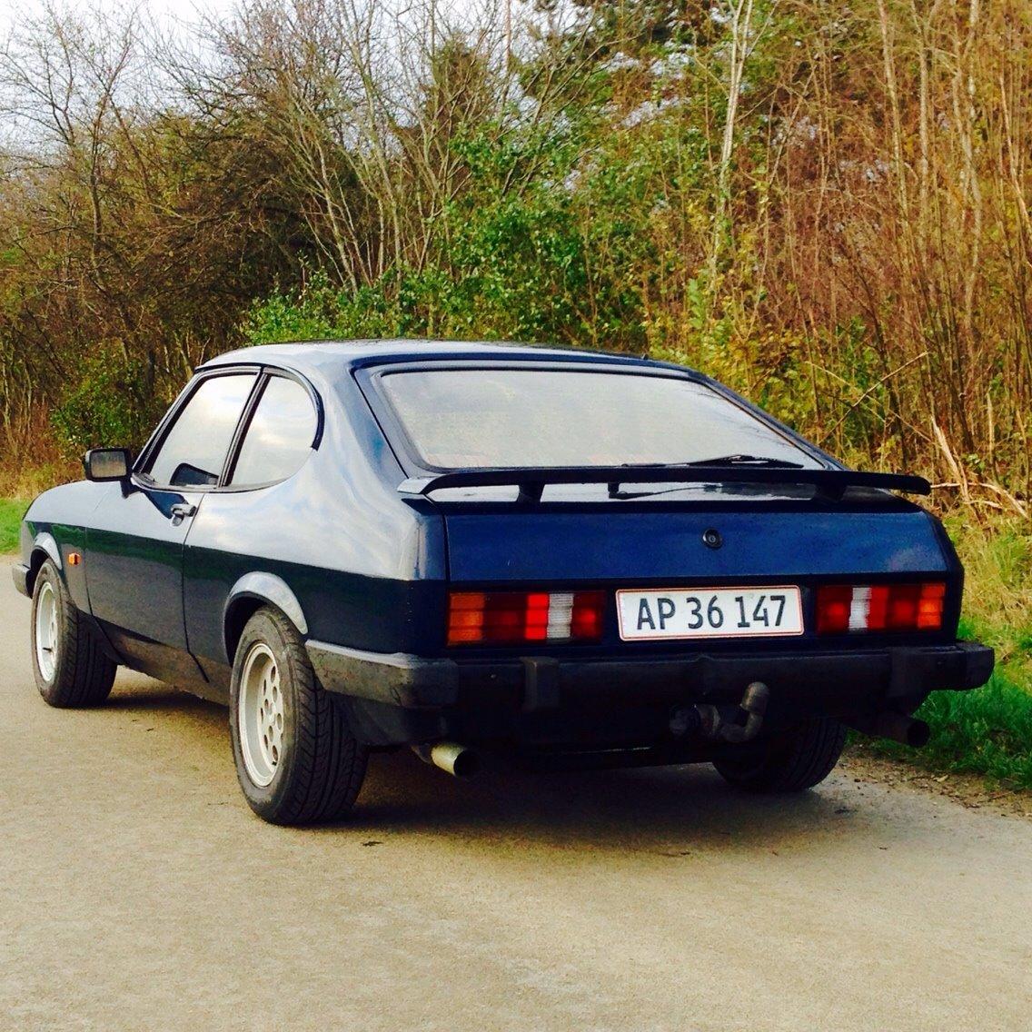 Ford Capri 2,3 s V6 Ghia Billeder af biler Uploaded af Bjørn