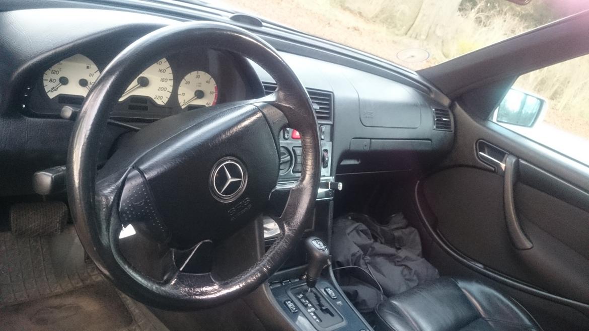 Mercedes Benz C220 CDI w202 Van Solgt billede 24