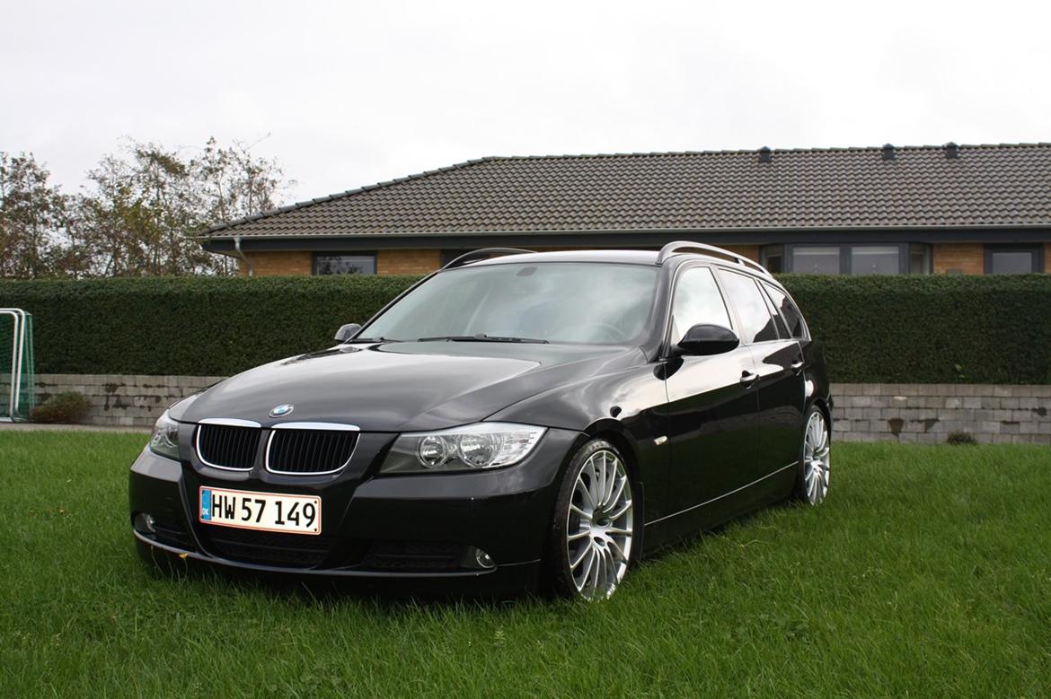 BMW 320d billede 1