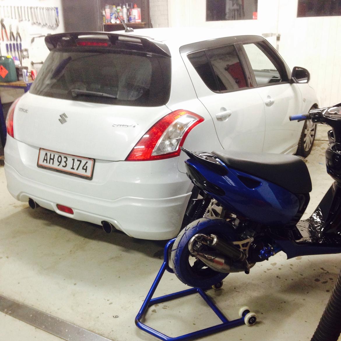 Suzuki Swift 1,2 - totalskadet billede 18