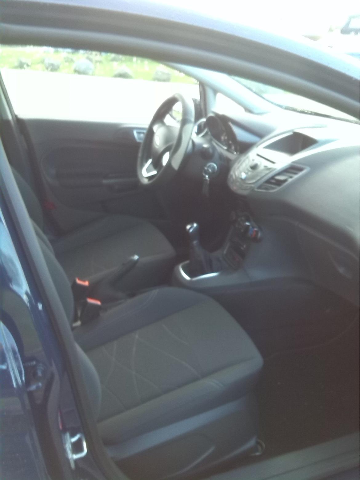 Ford Fiesta solgt  billede 8