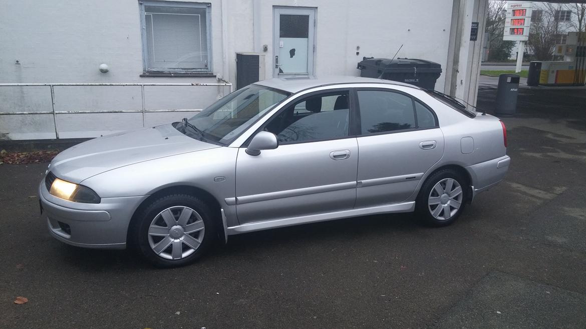 Mitsubishi Carisma 1.9 DI-D IQ billede 1