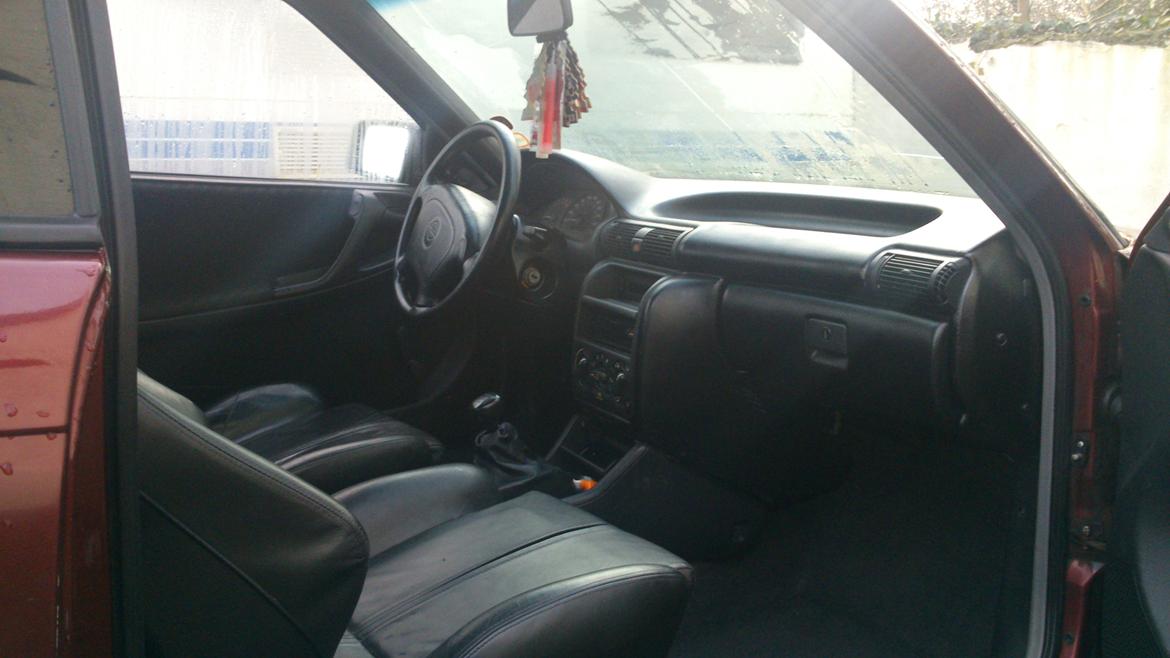 Opel Astra 1.6 (Wunderbaumwagen) - Sort fejlfri kabine og masser af wunderbaum ;) billede 18