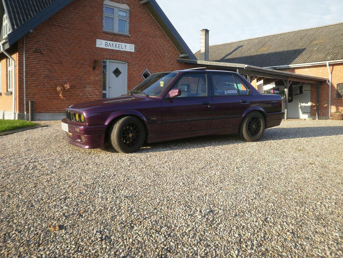 BMW E30 320i / 325i - dec 2014 billede 6