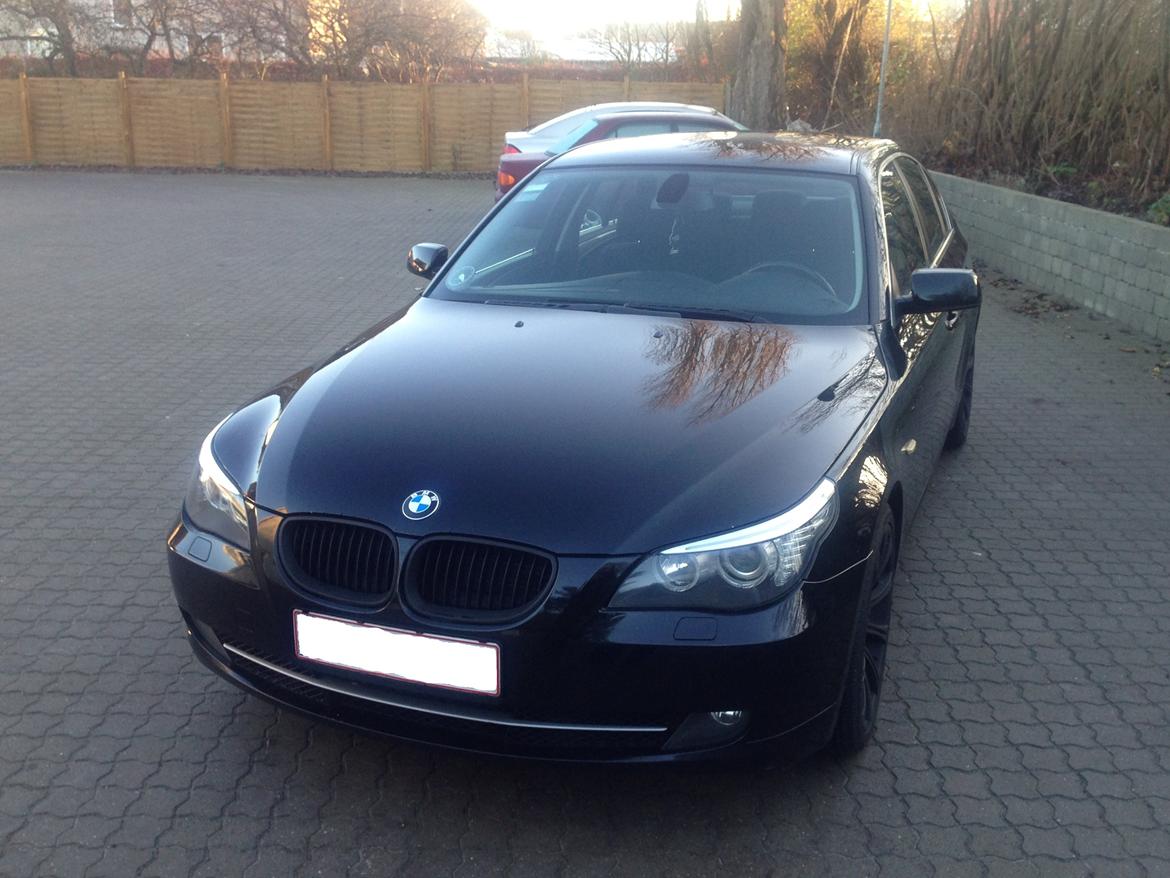 BMW E60 525D (3.0 LCI) billede 2