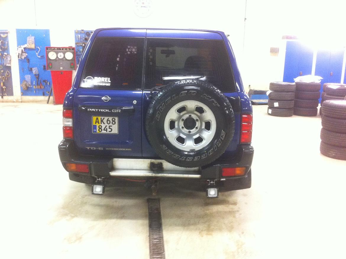 Nissan Patrol Y61 billede 2