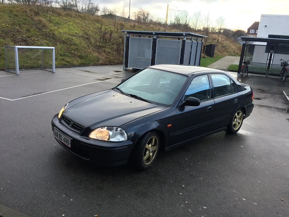 Honda Civic ek sedan billede 9