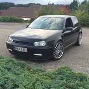 VW Golf 4