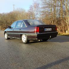Opel Omega 2.0