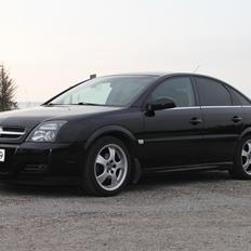 Opel vectra 2,2 gts sport