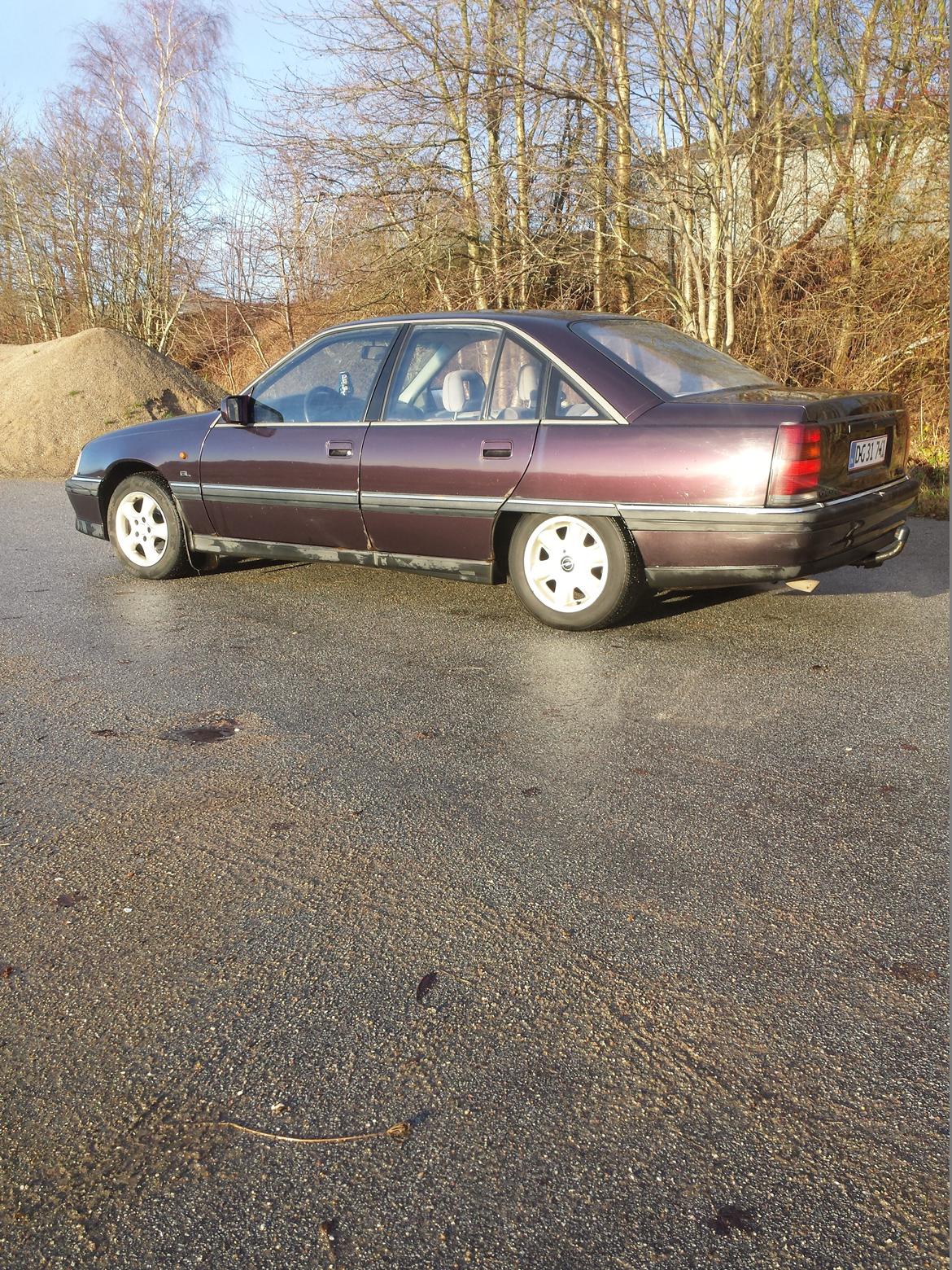 Opel Omega 2.0 billede 1