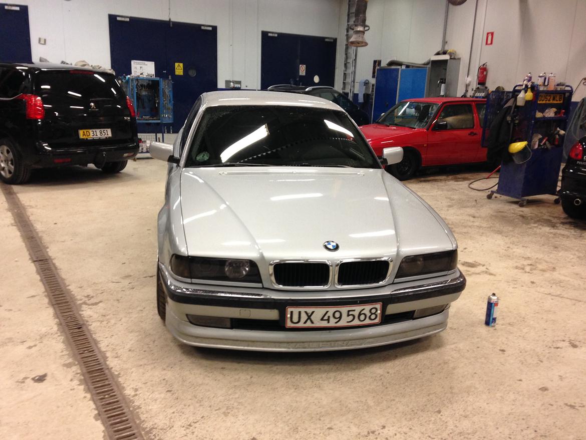 BMW e38 740i v8 billede 2