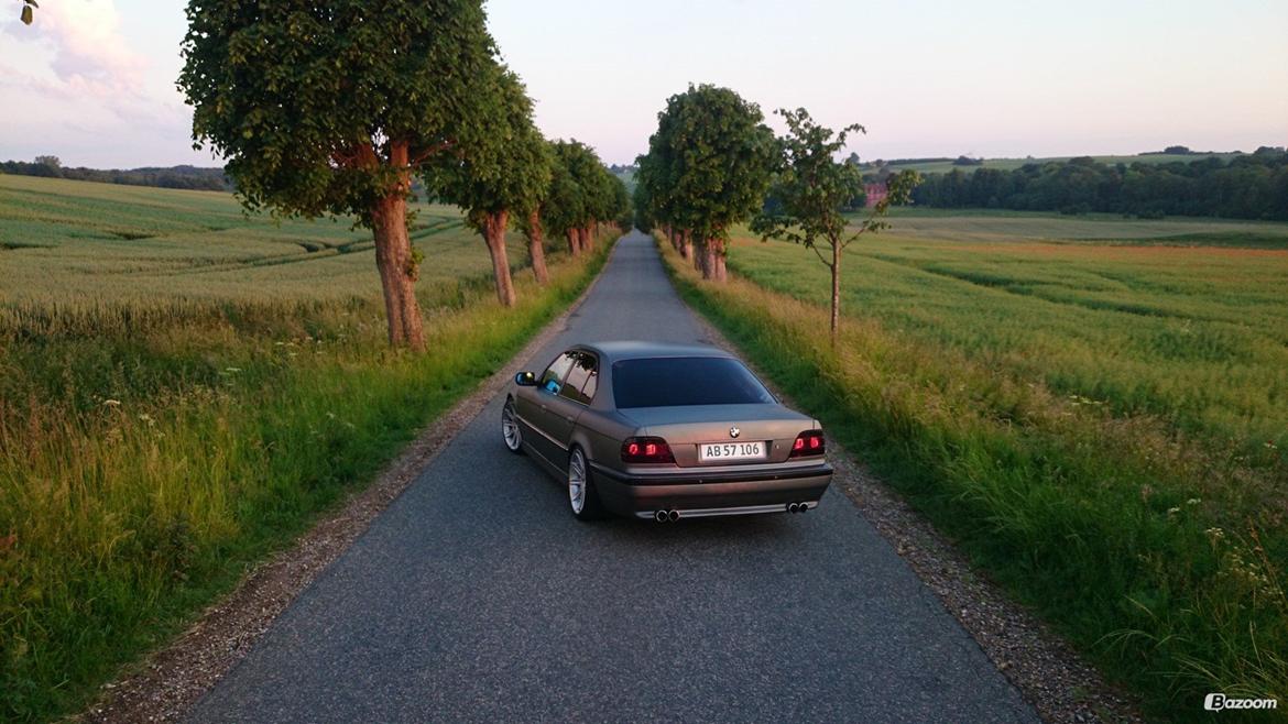 BMW E38, 740i V8 - THE BEAST // SOLGT billede 7