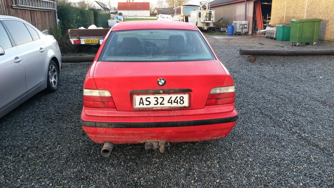 BMW E36 320i billede 2