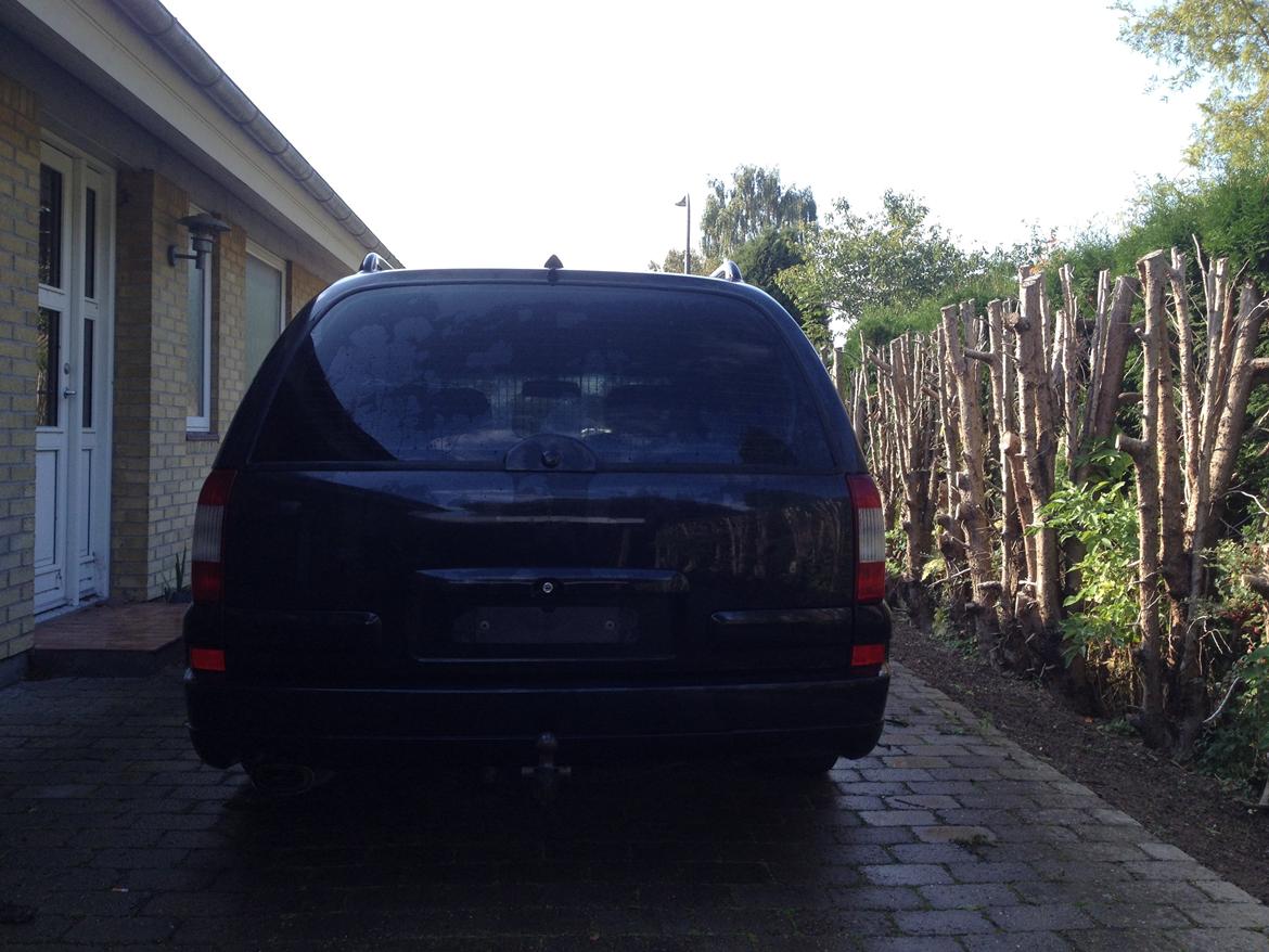 Opel Omega B billede 2