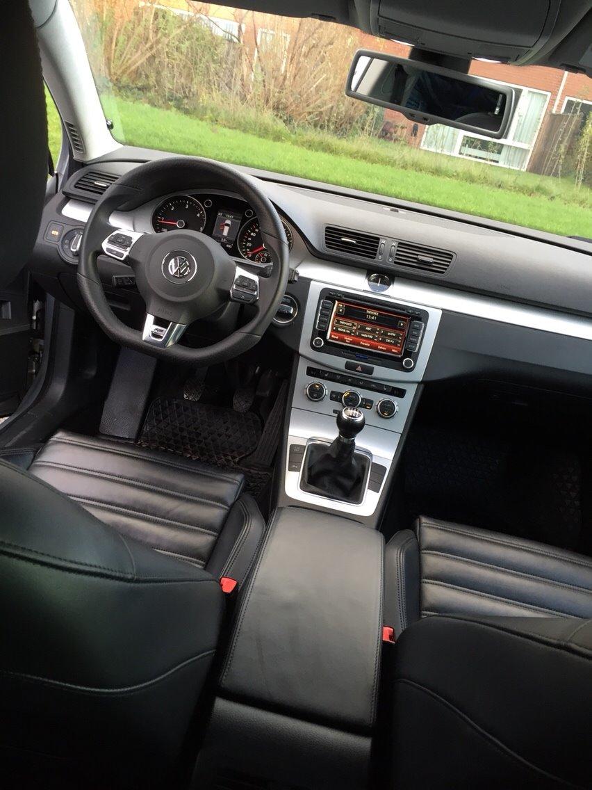 VW Passat R-line Variant SOLGT billede 8