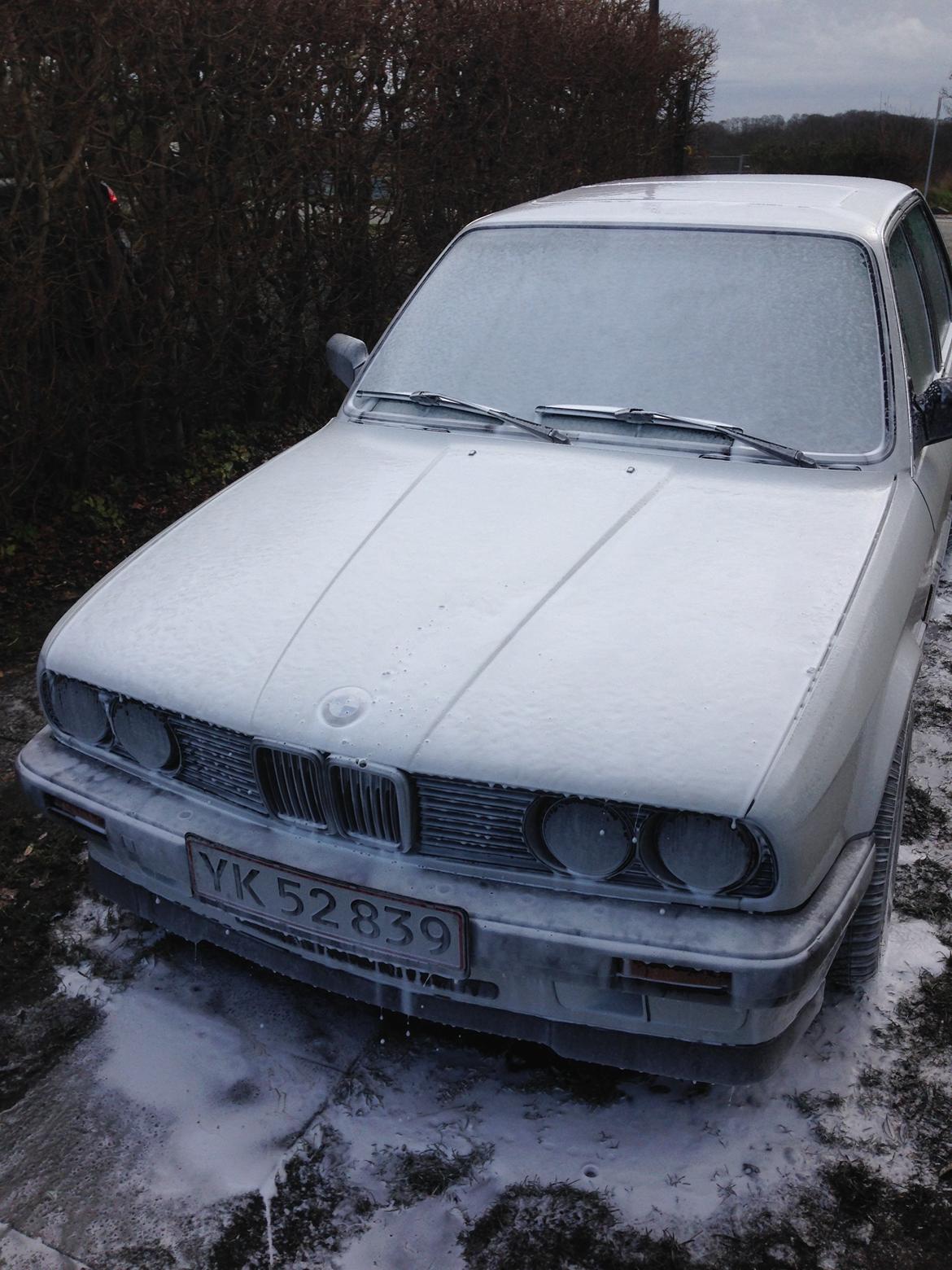 BMW 316i billede 2