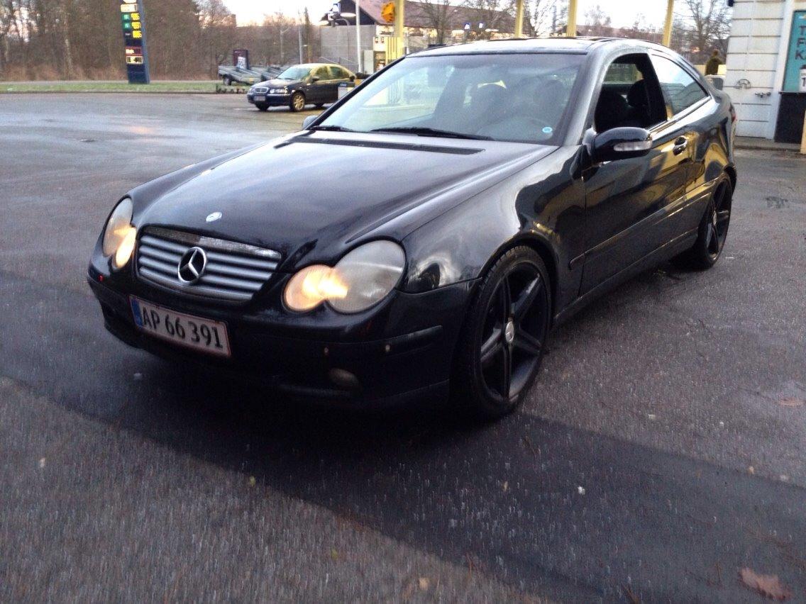 Mercedes Benz C230 Kompressor sportscoupe billede 1