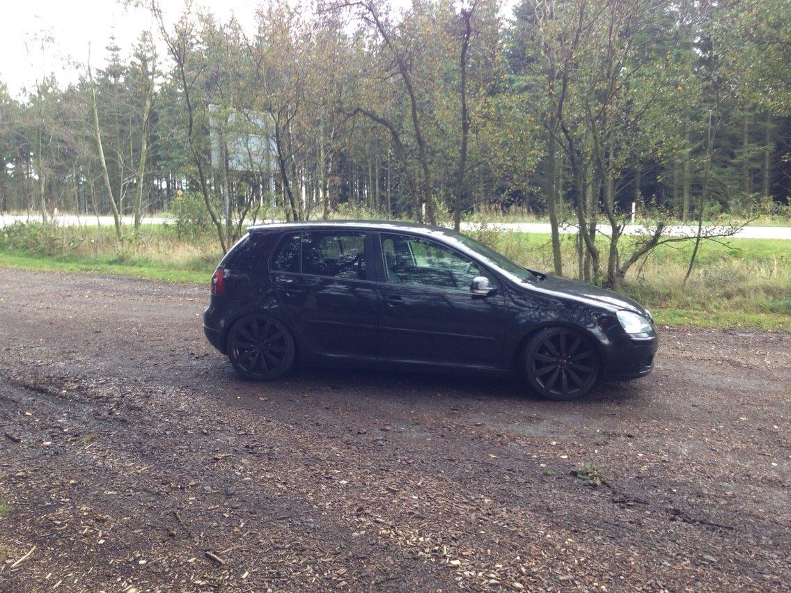 VW Golf mk5 billede 1