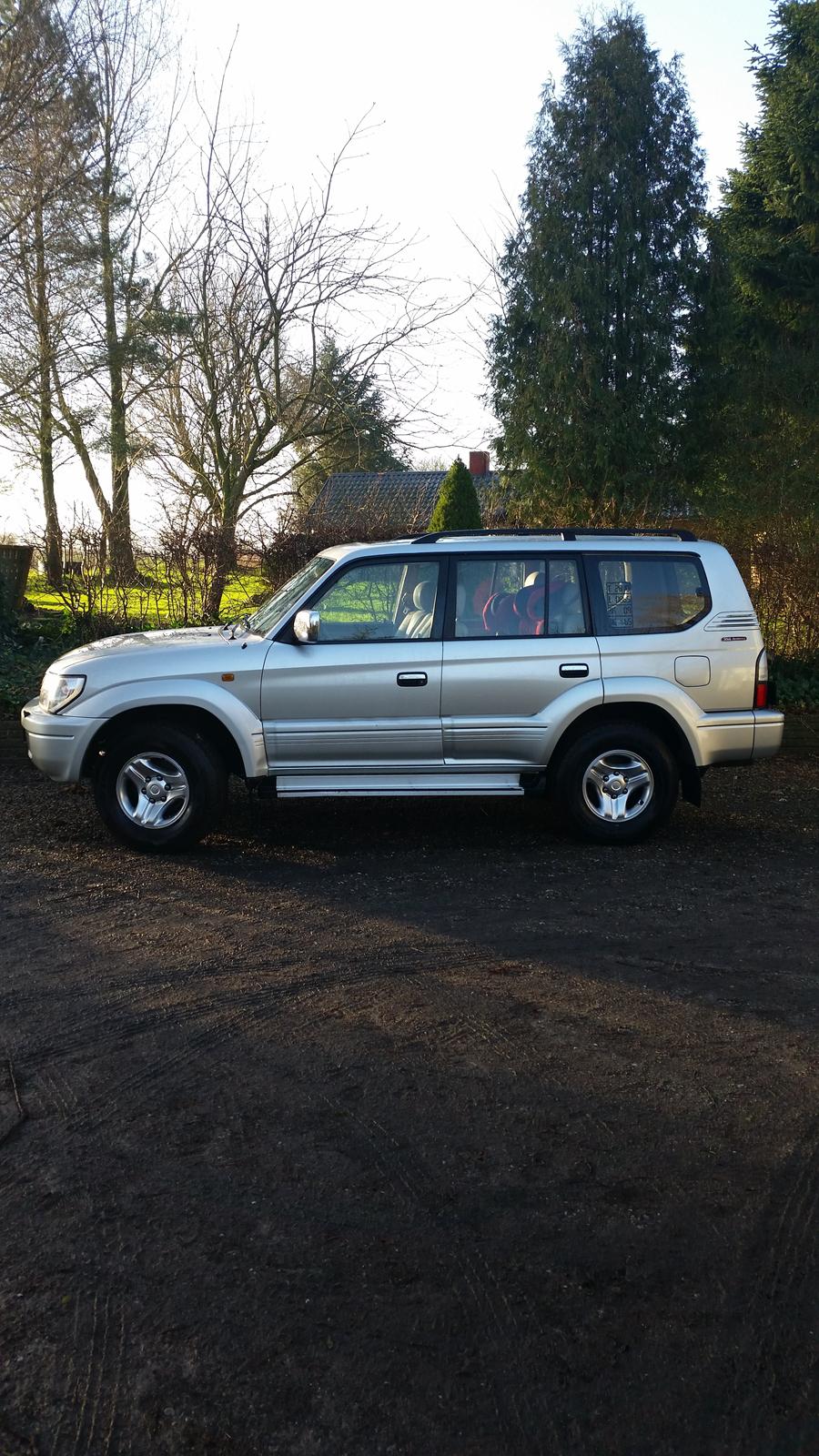 Toyota landcruiser gx90 jubilæums model  billede 1