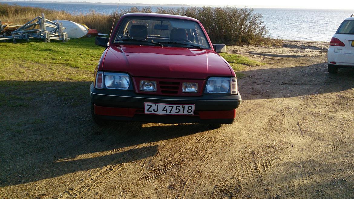 Opel Ascona billede 2