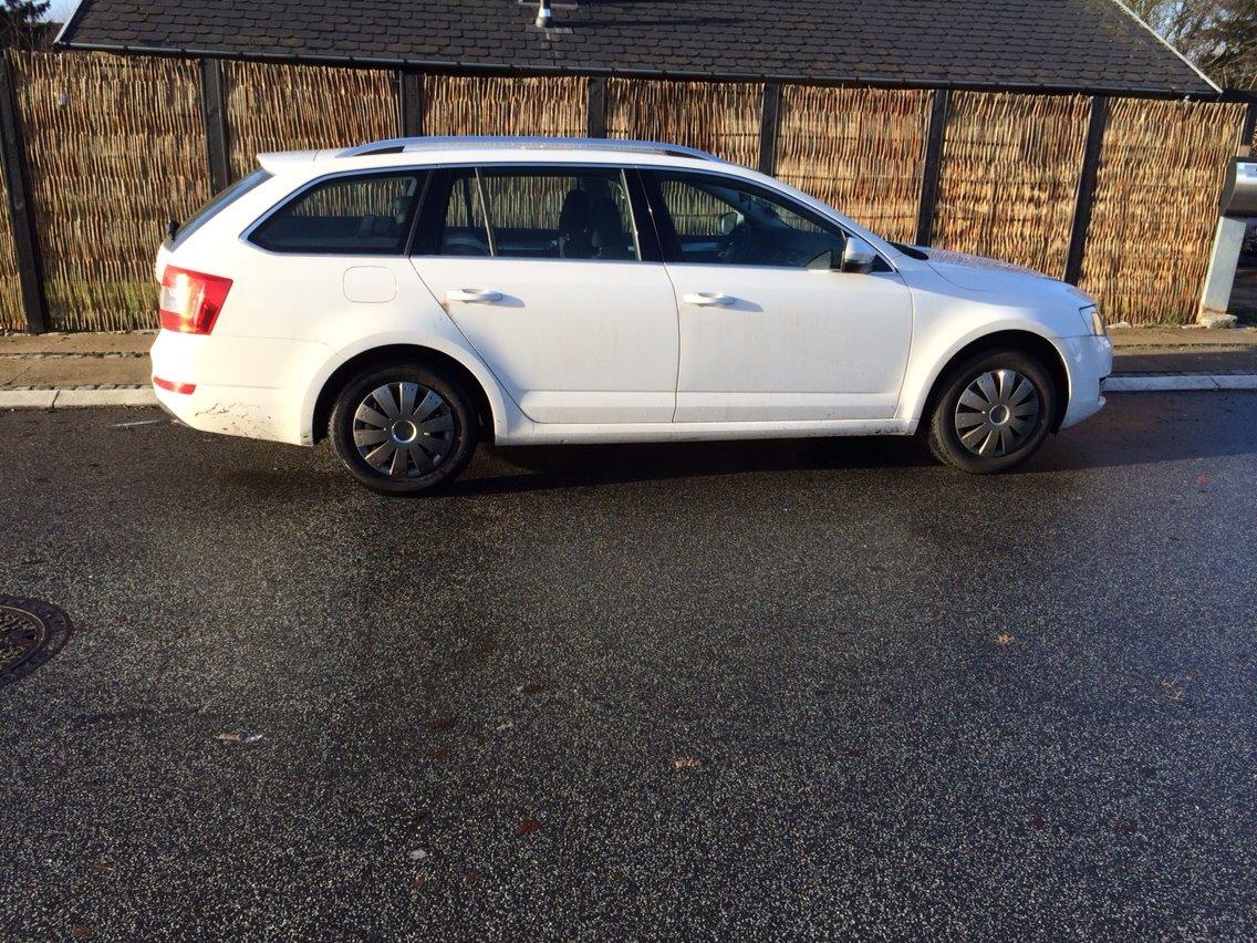 Skoda Octavia Combi Elegance Plus billede 7