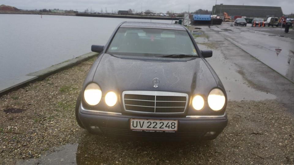 Mercedes Benz w 210 300D billede 2