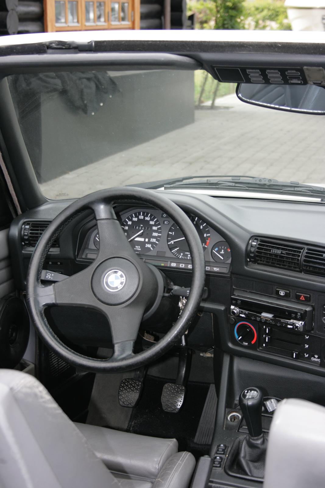 BMW E30 320i cabriolet billede 7