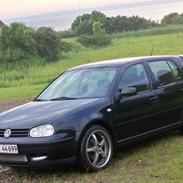 VW Golf 4