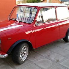 Mini Mascot 850 (Solgt)