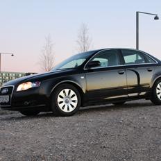 Audi A4 B7 1.8T  >>Tidl. bil<<