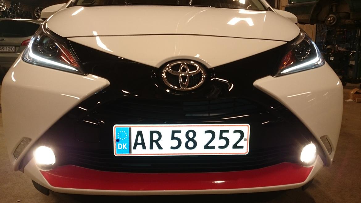 Toyota Aygo x-press VVT-i *Solgt* billede 15