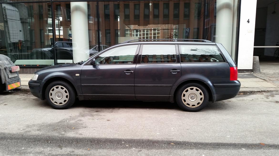 VW Passat Variant 1.8 20v Highline billede 1