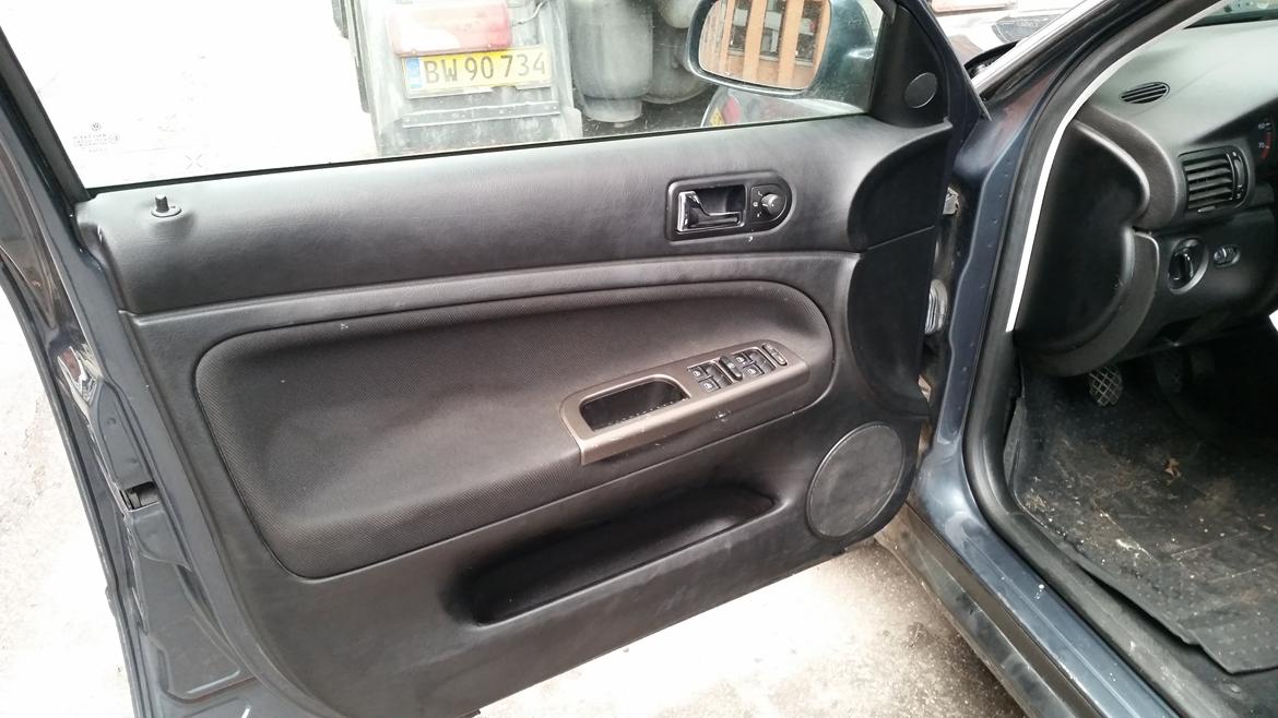 VW Passat Variant 1.8 20v Highline billede 8